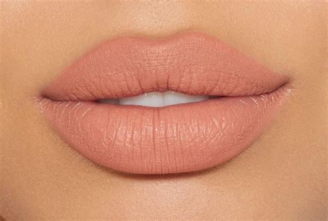 The 9 Best Peach Lipsticks Youll Live in This Spring